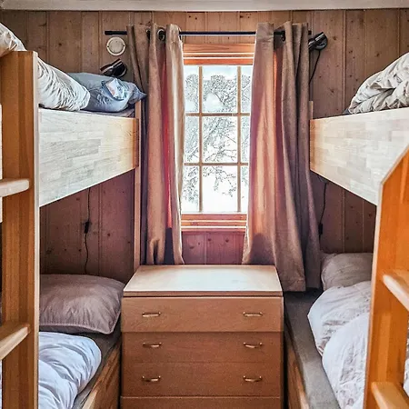 3 Bedroom Stunning In *